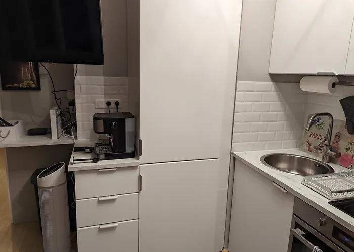 דירה Charming With Eiffel View